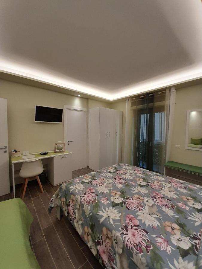 L'Oasi Di Venere Bed And Breakfast Caserta Exterior foto